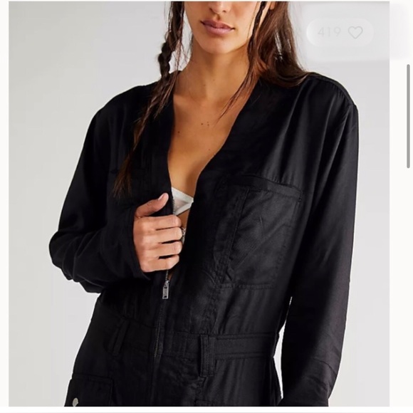 Free People Time for Me black lyocell overall jumpsuit size Medium new - Picture 4 of 16